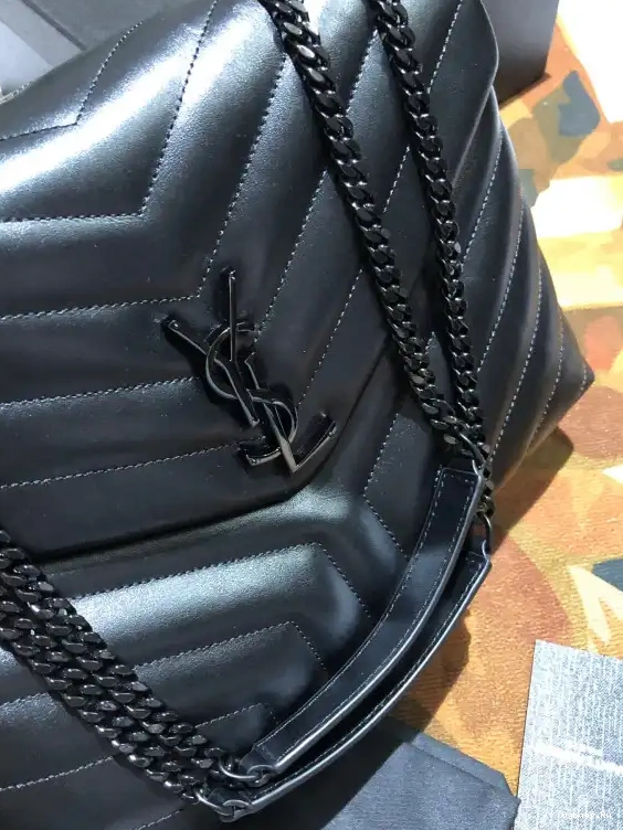 YSL MEDIUM LOULOU 0509